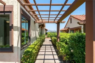 Photo #2: PW25142404 Listing