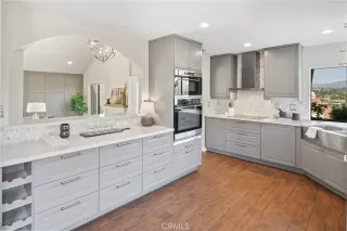 Photo #6: PW25142404 Listing