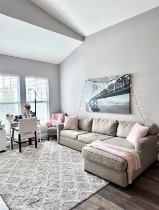 Photo #3: PW25192329 Listing 