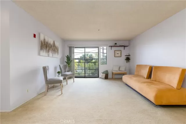 MLS: PW25236803 Condo For Sale