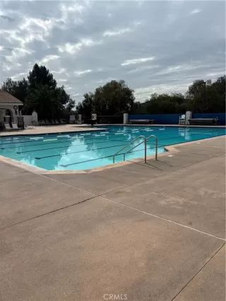 Photo #5: PW26015389 Listing