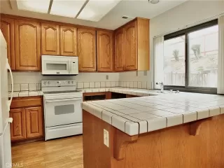 Photo #5: PW26026180 Listing 