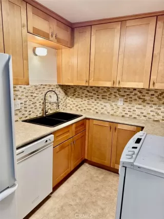 Photo #4: PW26053523 Listing 