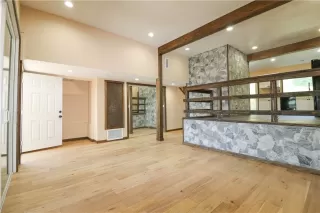 Photo #6: PW26064954 Listing 