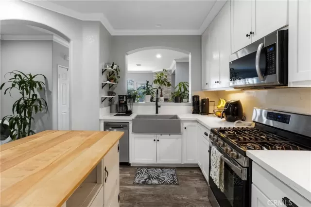 MLS: PW26085198 Condo For Sale