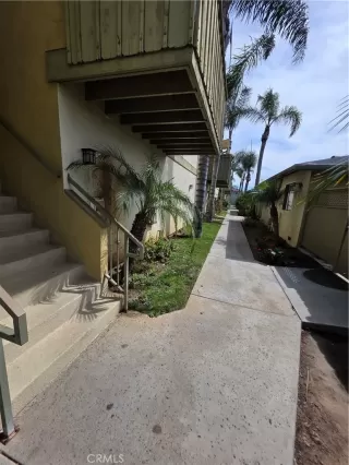 Photo #5: RS26050569 Listing 