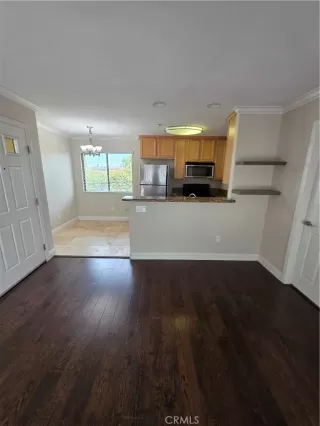 Photo #6: RS26050569 Listing 