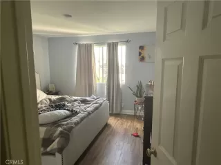 Photo #6: SB22252286 Listing 