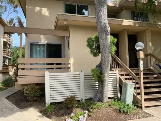 Photo #2: SB23229365 Listing