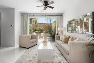 Photo #1: SB25063171 Listing