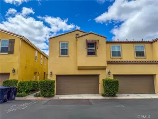 Photo #5: SB25107682 Listing