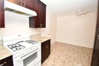 Photo #6: SB25128114 Listing 