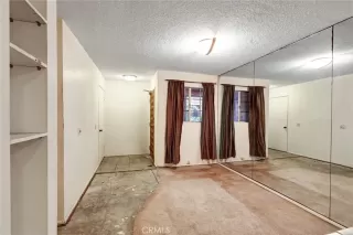 Photo #3: SB25134844 Listing