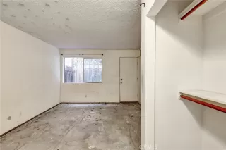 Photo #6: SB25134844 Listing