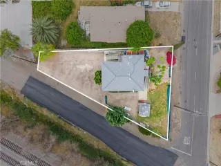 Photo #3: SB26087657 Listing 