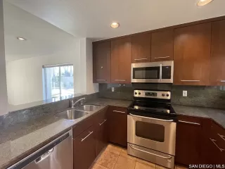 Photo #3: SDC0000548 Listing