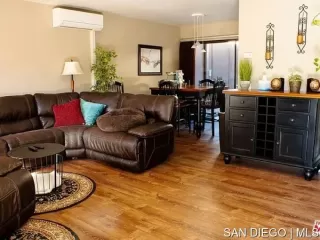 Photo #5: SDC0000589 Listing