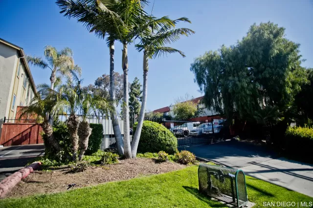 MLS: SDC0000609 Condo For Sale