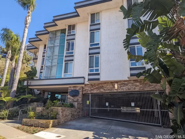 MLS: SDC0000633 Condo For Sale