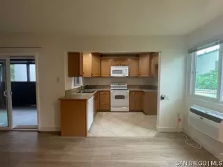 Photo #4: SDC0000694 Listing