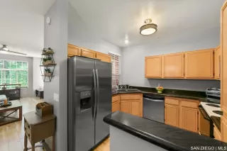 Photo #4: SDC0000740 Listing