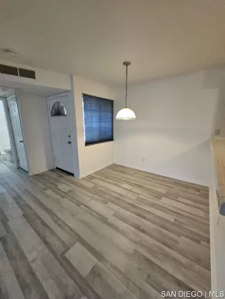 Photo #4: SDC0000744 Listing