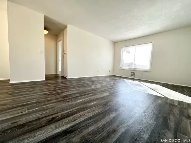 MLS: SDC0000758 Condo For Sale