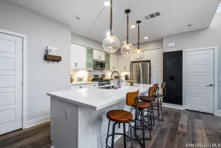 Photo #6: SDC0000778 Listing