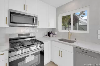 Photo #4: SDC0000797 Listing 