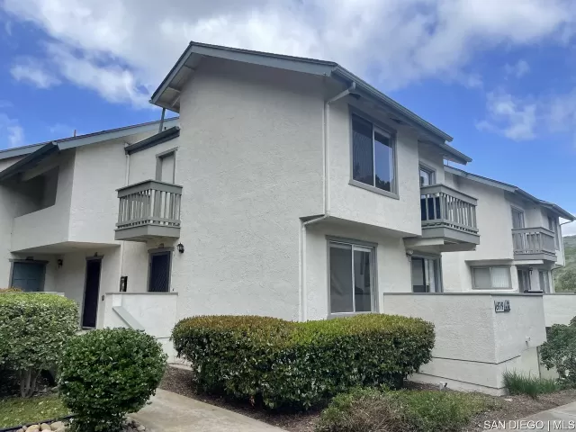 MLS: SDC0000834 Condo For Sale