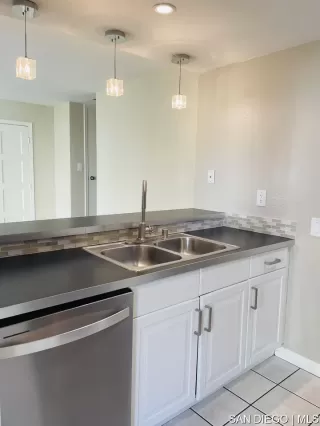 Photo #5: SDC0000834 Listing