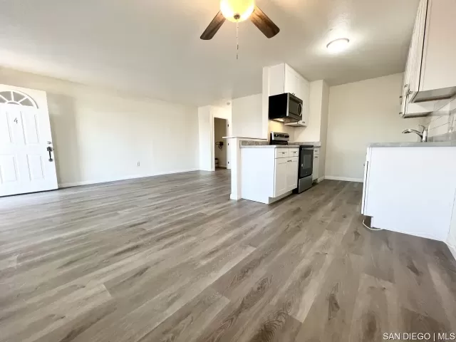 MLS: SDC0000888 Condo For Sale