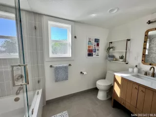 Photo #6: SDC0000925 Listing