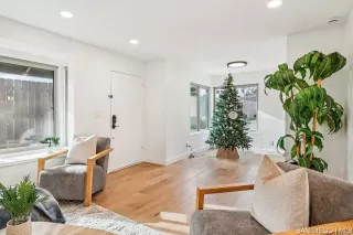 Photo #5: SDC0000960 Listing 