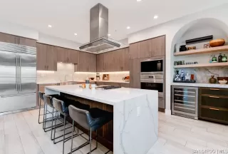 Photo #1: SDC0000962 Listing