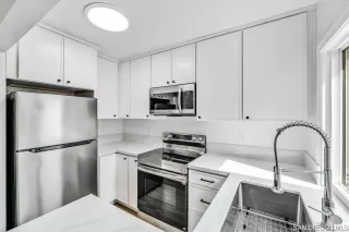 Photo #4: SDC0001005 Listing