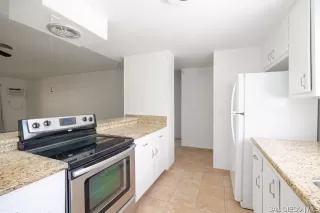 Photo #5: SDC0001137 Listing 