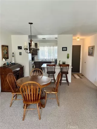 Photo #4: SR23057339 Listing