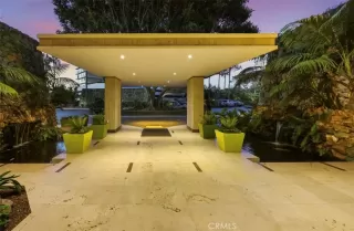 Photo #4: SR23141229 Listing