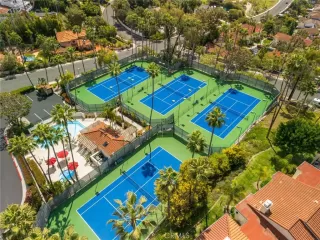 Photo #5: SR24056976 Listing