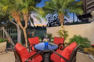 Photo #6: SR24214878 Listing