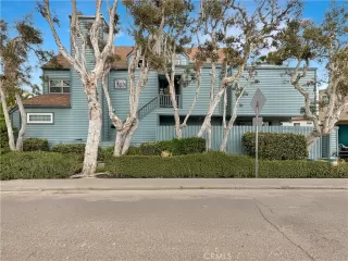 Photo #4: SR25126169 Listing