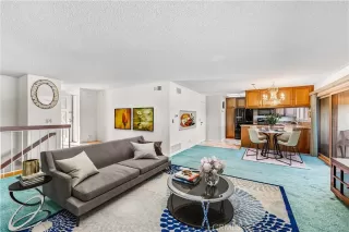 Photo #3: SR25146018 Listing