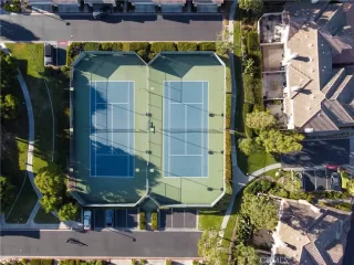 Photo #2: SR25173502 Listing 