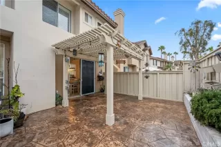 Photo #2: SR25221534 Listing 