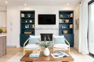 Photo #1: SR25261308 Listing