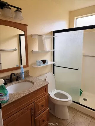 Photo #5: SR25269946 Listing