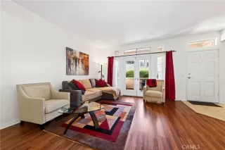 Photo #4: SR26034696 Listing 