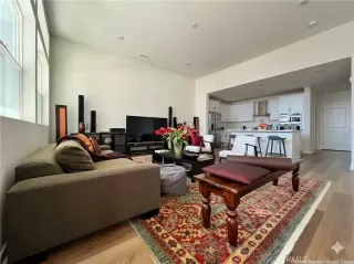 Photo #4: SR26079533 Listing 