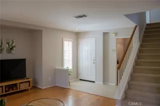 Photo #4: SR26084336 Listing 